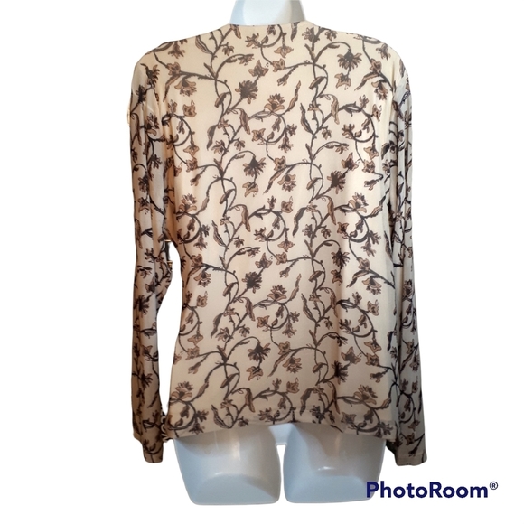 Cleo Petites Long Sleeve Size XL Tan Floral - Picture 2 of 5